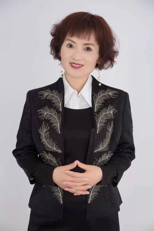 张彩霞:走出一条属于自己的路